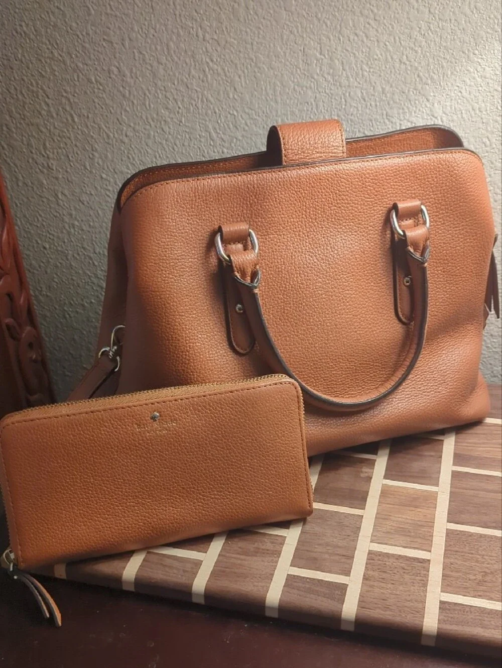 kate spade Tan Pebbled Leather Purse with Matching Zip Wallet
